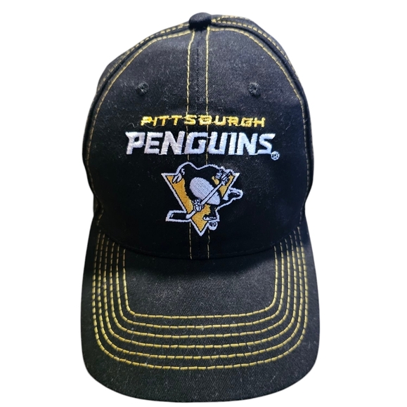 NWOT Pittsburgh Penguins Black and Yellow Cap - Picture 1 of 2